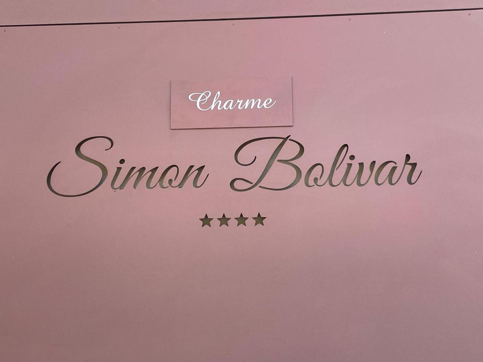 Charme Simon Bolivar Noto Exterior photo